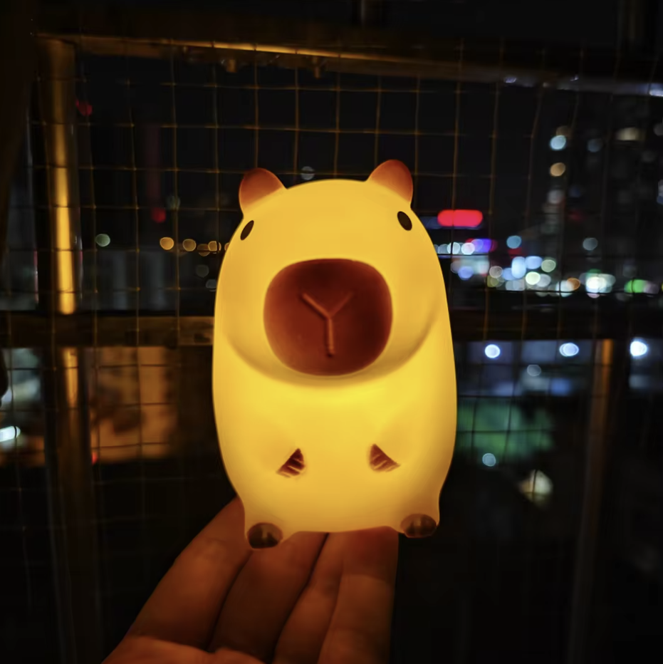 Rechargeable Capybara Night Light Touch Lamp Silicone Lamp for Kids & Bedroom